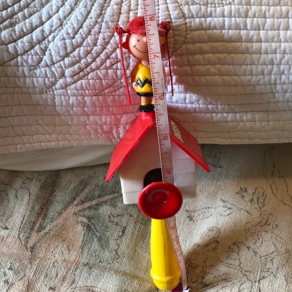 VINTAGE 70’s Peanuts Charlie Brown Spinner SNOOPY on Doghouse Child Whirly Toy - Picture 7 of 12